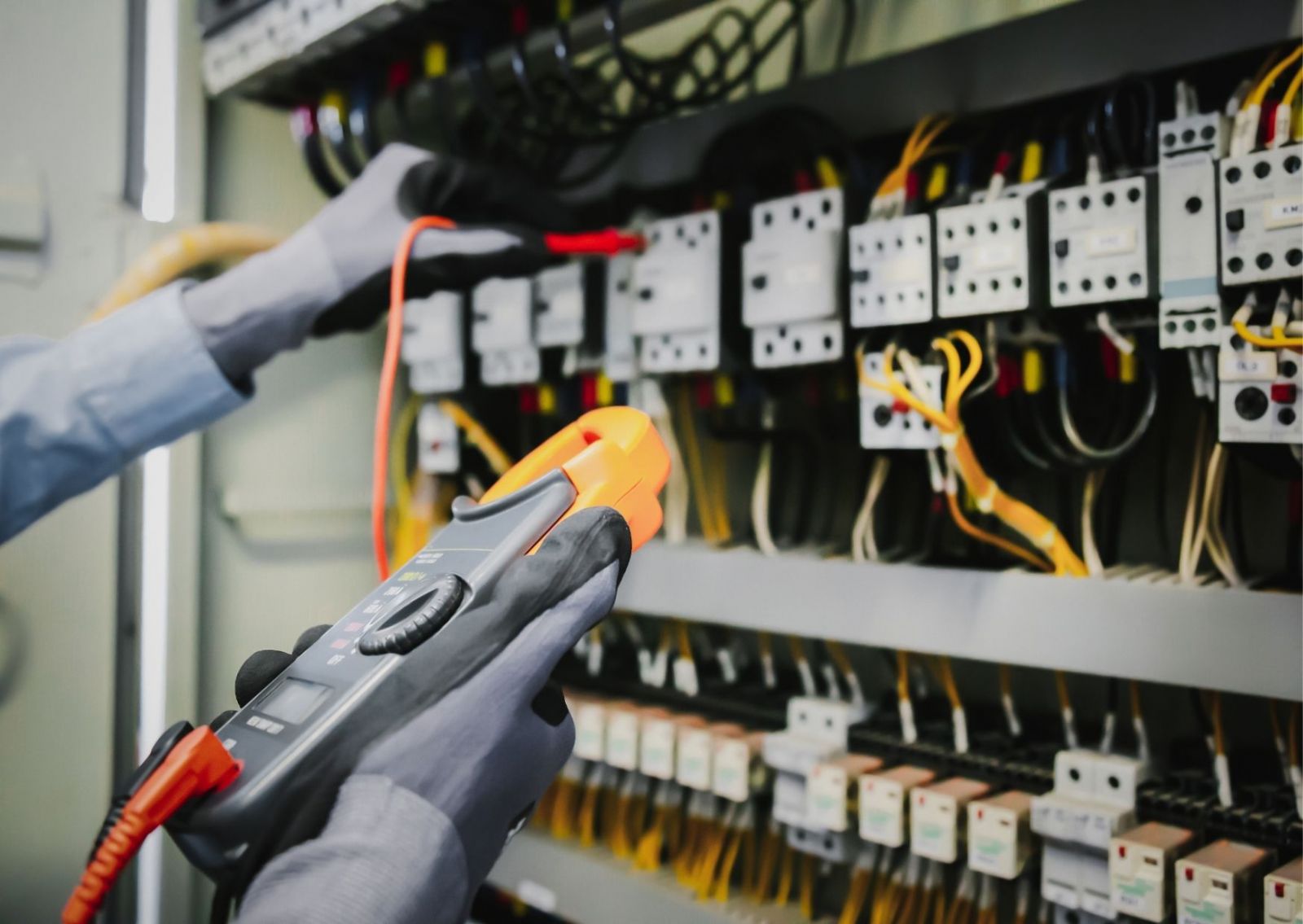 Buca Elektrik Tesisatı Tamiri